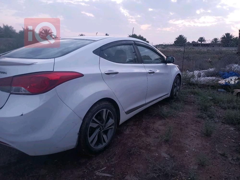 هيونداي النترا